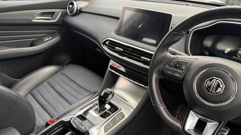 MG Hs 1.5 T-GDI PHEV Exclusive 5dr Auto Hatchback